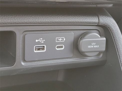 New 2025 Honda Pilot Touring image 27