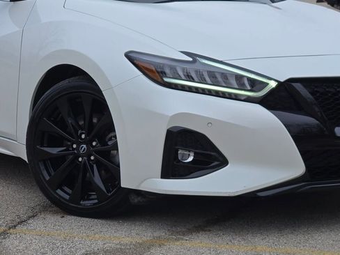 Used 2023 Nissan Maxima SR w/ Sport Mat Group image 3