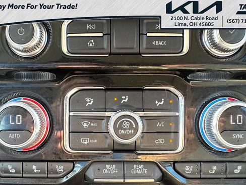 Used 2021 GMC Yukon Denali AWD/4WD image 7