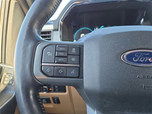 Used 2022 Ford F150 Lariat w/ Equipment Group 502A High image 21