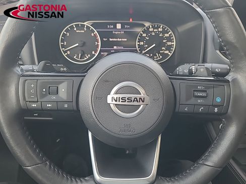 Used 2021 Nissan Rogue SL w/ Premium Package image 36