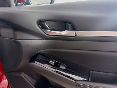 Used 2024 Nissan Altima 2.5 SL image 31