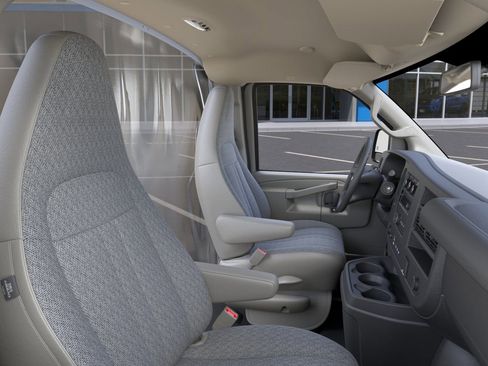 New 2025 Chevrolet Express 3500 w/ Power Convenience Package RWD image 27