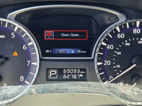 Used 2019 INFINITI QX60 Luxe w/ Essential Package FWD image 21