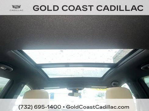 Used 2017 Cadillac XT5 Premium Luxury FWD image 10
