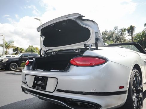 Used 2024 Bentley Continental GT Speed image 20