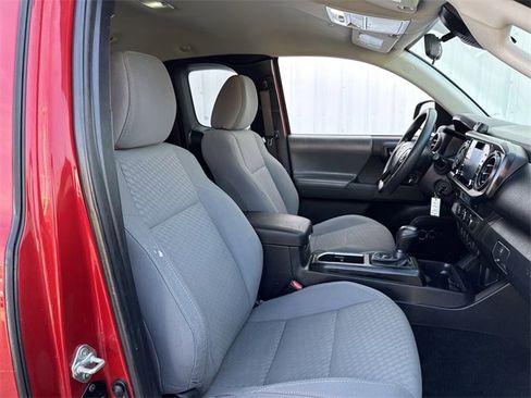 Used 2022 Toyota Tacoma SR w/ SX Package image 25