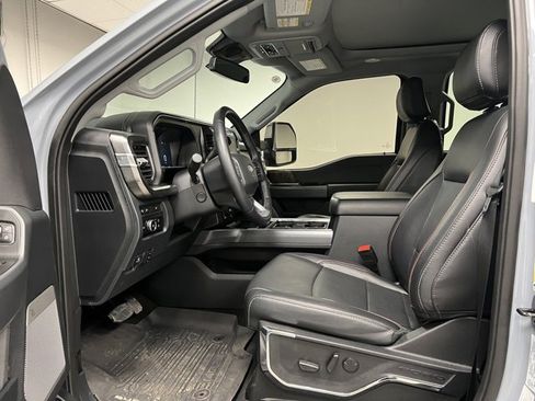 Used 2024 Ford F350 Lariat w/ Lariat Ultimate Package image 21