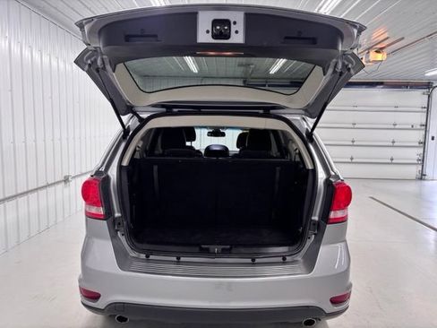 Used 2019 Dodge Journey GT AWD/4WD image 5