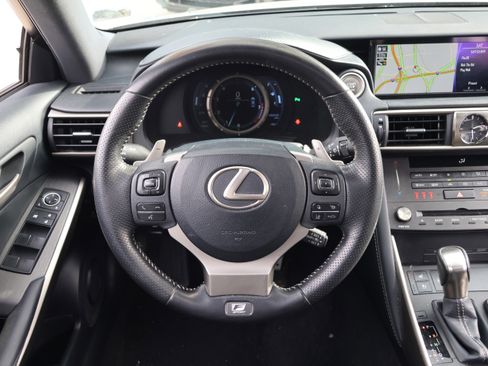 Used 2019 Lexus IS 350 F Sport image 16