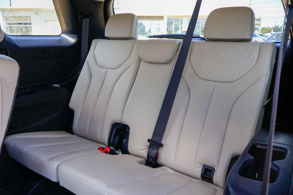 Used 2022 Hyundai Palisade SEL w/ Premium Package FWD image 11