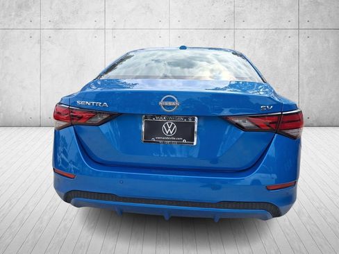 Used 2024 Nissan Sentra SV image 4