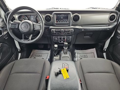 Used 2023 Jeep Wrangler Unlimited Sport AWD/4WD image 13