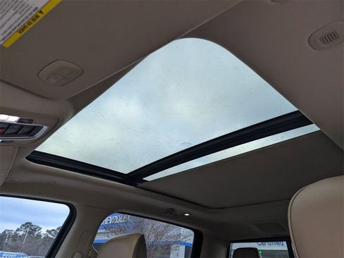 Used 2019 RAM 1500 Limited image 24