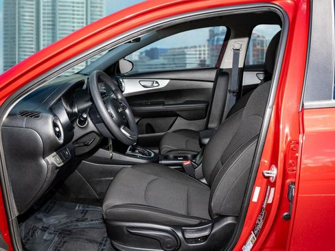 Used 2023 Kia Forte LXS image 15