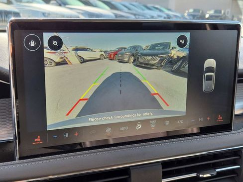 Used 2023 Lincoln Corsair Reserve w/ Jet Appearance Package image 23