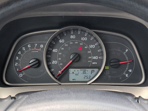 Used 2015 Toyota RAV4 XLE FWD image 16