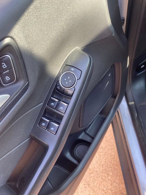 Used 2024 Ford Escape ST-Line AWD/4WD image 24
