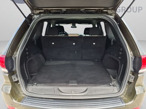 Used 2017 Jeep Grand Cherokee Laredo 75th Anniversary RWD image 29