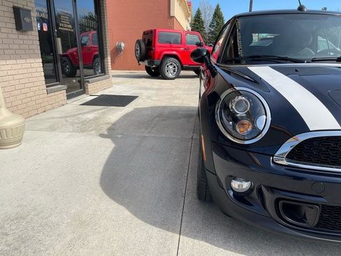 Used 2014 MINI Cooper S FWD image 6