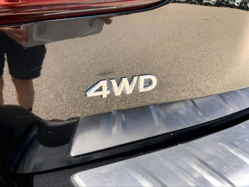 Used 2020 INFINITI QX80 Luxe w/ Sensory Package AWD/4WD image 10
