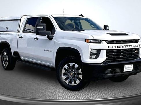 Used 2023 Chevrolet Silverado 2500 Custom w/ Infotainment Package image 3