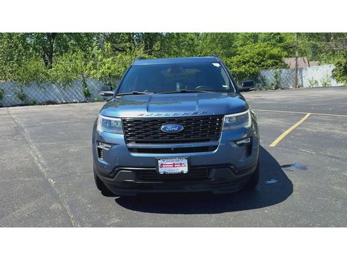 Used 2019 Ford Explorer Sport w/ Equipment Group 401A AWD/4WD image 3