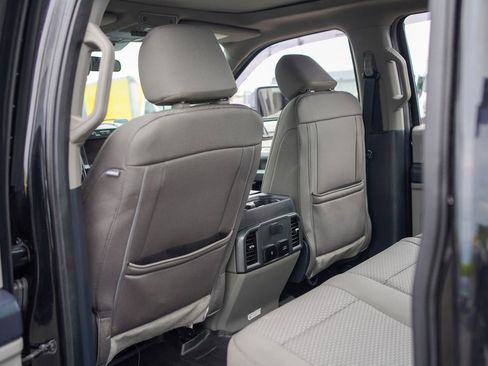 Used 2022 Ford F250 XLT w/ XLT Premium Package AWD/4WD image 17