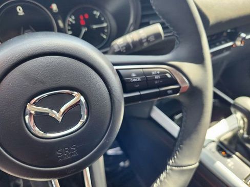 New 2025 MAZDA CX-30 Carbon image 21