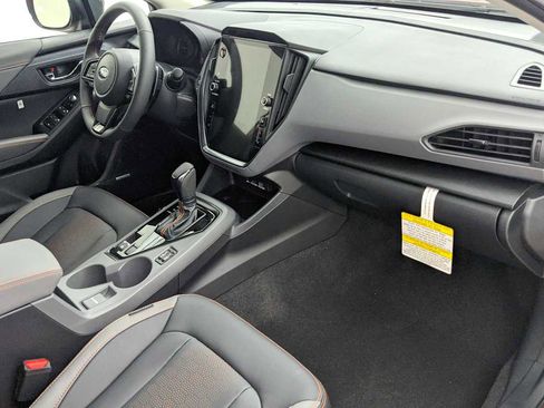 New 2025 Subaru Crosstrek 2.5i Limited w/ Popular Package #3A image 34