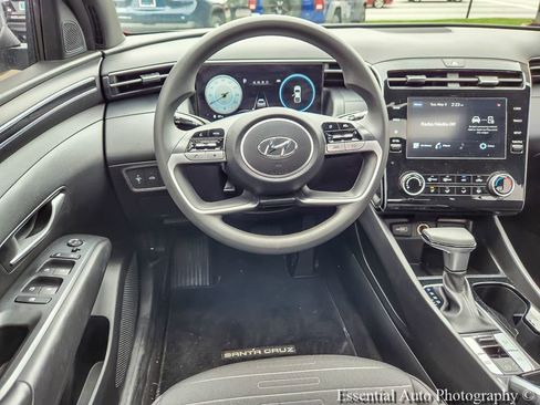 Used 2023 Hyundai Santa Cruz SEL w/ Activity Package FWD image 10