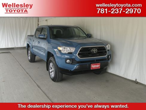 Used 2019 Toyota Tacoma SR5 image 1