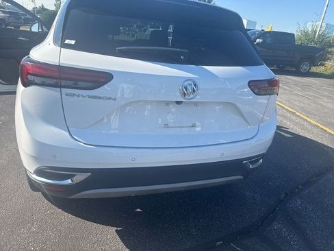 Used 2023 Buick Envision Essence image 17
