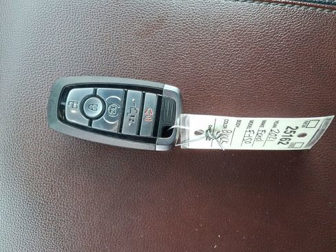 Used 2021 Ford F150 Lariat w/ Equipment Group 502A High image 30