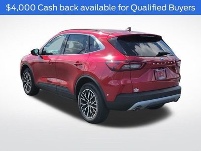 New 2026 Ford Escape SE w/ PHEV Premium Package