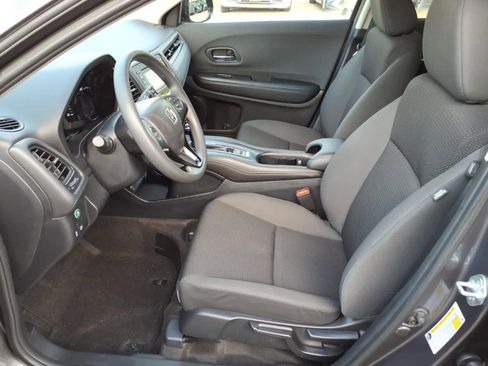 Used 2022 Honda HR-V LX image 15