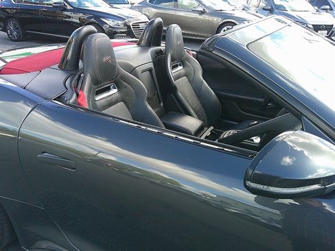 Used 2020 Jaguar F-TYPE Convertible image 21