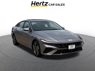 Used 2025 Hyundai Elantra SEL video 1