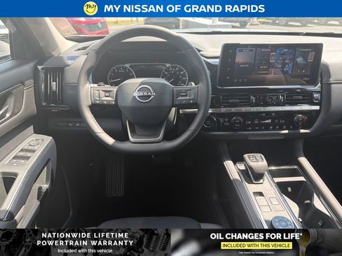 New 2026 Nissan Pathfinder SV AWD/4WD image 22