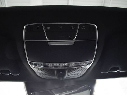 Used 2020 Mercedes-Benz S 560 4MATIC Coupe image 27