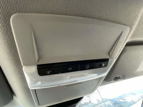 Used 2025 Nissan Sentra S image 28