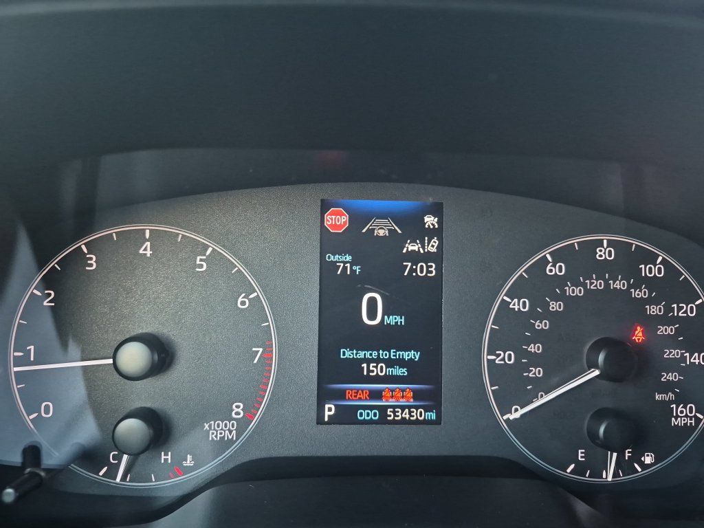 Used 2024 Toyota Corolla LE FWD image 15
