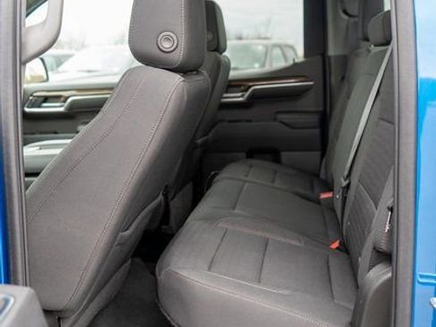 Used 2022 Chevrolet Silverado 1500 RST AWD/4WD image 10