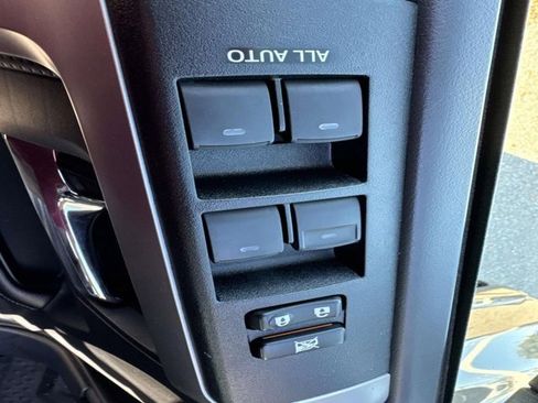 Certified 2023 Toyota 4Runner SR5 image 8