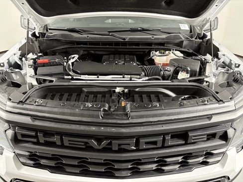 Used 2024 Chevrolet Silverado 1500 Custom Trail Boss w/ LPO, Dark Essentials Package image 44