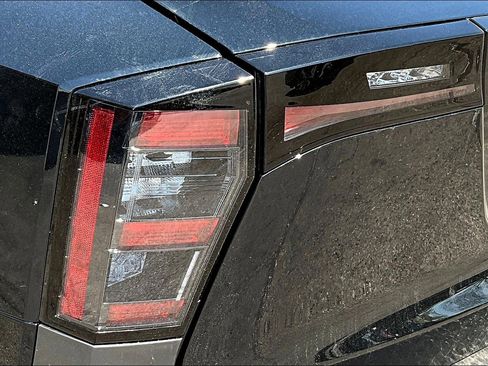 New 2026 Nissan Kicks SV AWD/4WD image 15