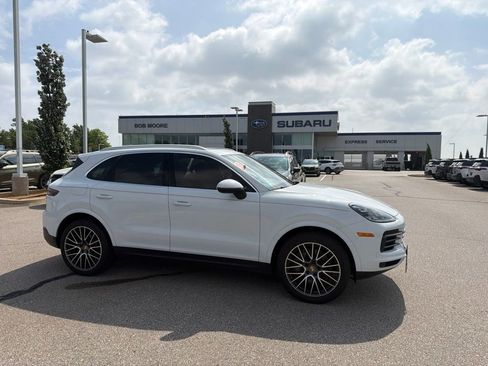 Used 2019 Porsche Cayenne S AWD/4WD image 1