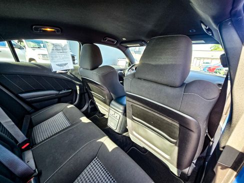 Used 2023 Dodge Charger R/T w/ Blacktop Package image 20