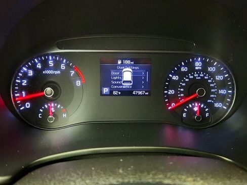 Used 2021 Kia Soul LX FWD image 14