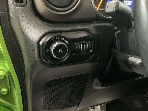 Used 2020 Jeep Wrangler Unlimited Sport S image 8